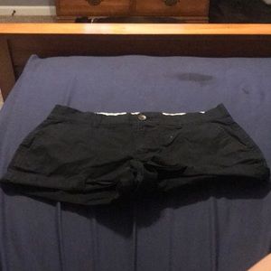 Woman shorts, black, size4, old navy